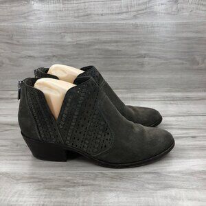Vince Camuto Booties Women's 7.5 Prasata Gray Taupe Suede Ankle Boots Shoes